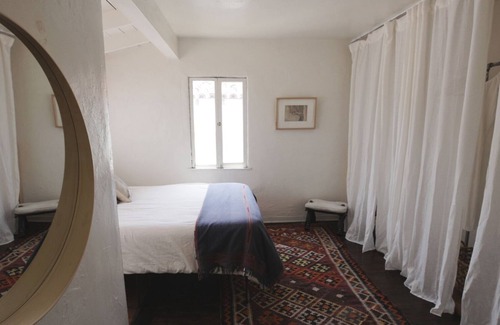 Sunset Junction Apartment | Silverlake Bohemian Bungalow