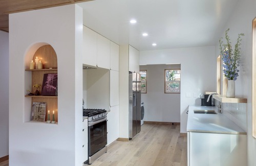 Sunset Junction Apartment | Situ Silverlake Flagship - Brand New Apartments