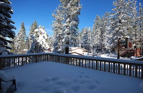 Tahoe Tyrol House | Ski Chalet with Summer Pool Access, Blocks from He