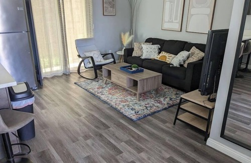 Rosemead House | Sleeps 8 Pet OK 3 Bedroom house near DTLA