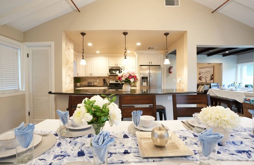 Hermosa Village House | Snazzy Pool/Jacuzzi Home: 1/2 mi Walk to Disney