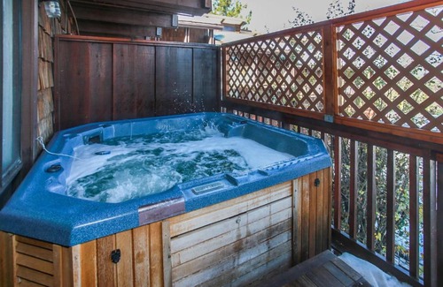 Big Bear Lake Apartment | Snow Summit Townhouse