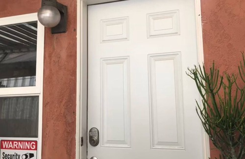 Mission Beach House | SO Cute Beach Studio bungalow in North Mission Beach 92109 - AJ George Broker