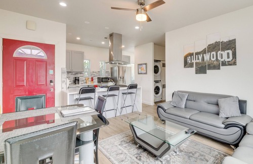 Glendale House | SoCal Escape w/Hot Tub, 5 Mi to Universal Studios
