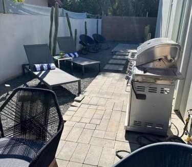 Palm Desert Apartment | Sophisticated and contemporary condo off El Paseo