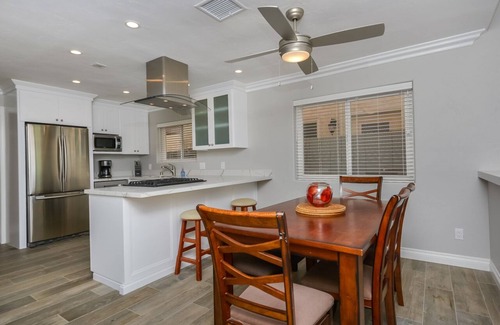 South Mission Beach Condo | South Mission Beach Oceanfront condo on the sand