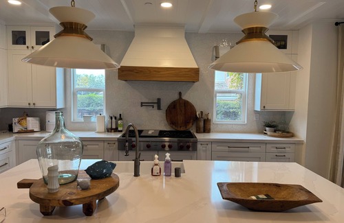 Bressi Ranch House | Spacious 5-bedroom house with pool/jacuzzi, fitness room 10 minutes from ocean