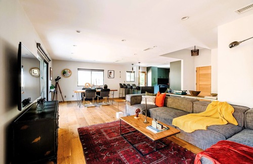 Elysian Heights House | Spacious and quiet retreat in Echo Park Baxter