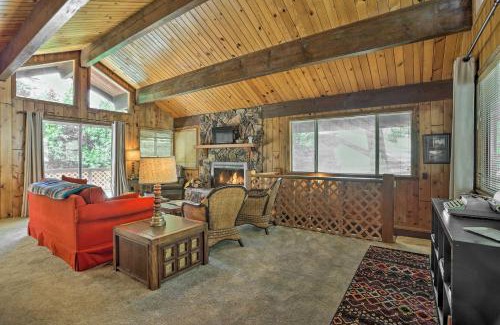 Crestline House | Spacious Family Cabin Less Than 1 Mi to Lake Gregory!