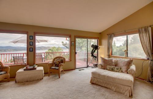 Kelseyville House | Spacious Kelseyville Home with Large Lakefront Deck!