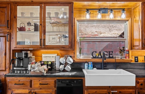 Running Springs Cabin | Spacious, Modern Mountain Cabin with Hot Tub