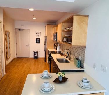 Hollywood Apartment | Spectacular Cozy loft Hollywood FREE Parking