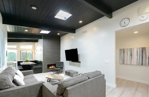 Point Loma House | Spend Spring Break with A Pool/Pet Friendly/A/C