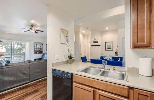East Side Capistrano Condo | Spring Sale,! Themed Property, Close to Beach, King Bed, Kid & Pet Friendly