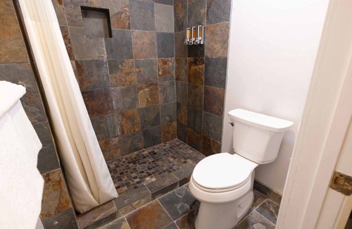 Beatty Junction Hotel | Stovepipe Wells Village Hotel - Inside The Park