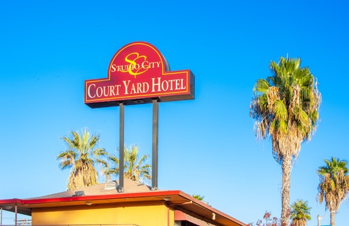Studio City Hotel | Studio City Courtyard Hotel