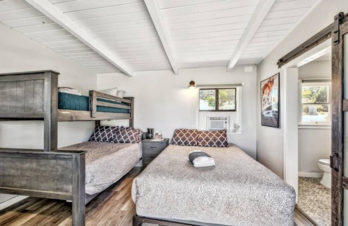 Walker Apartment | Studio flat ∙ 1 bedroom ∙ 5 guests