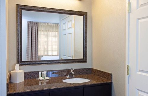 Fairfield Apartment | Studio flat ∙ 1 bedroom ∙ 3 guests