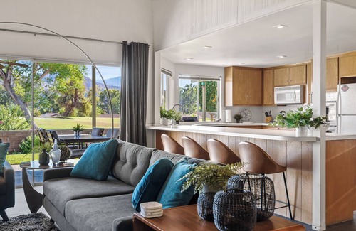 Palm Desert House | Stunning mid century pool home with awesome golf course and mountain views!