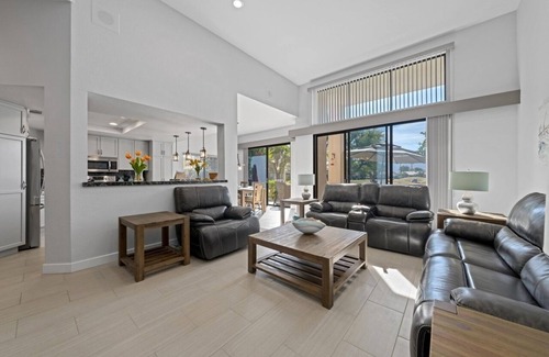 La Quinta Condo | 💛Stunning Views & Pool! Remodeled, Golf Cart & Pets Welcome, 85+ Reviews!💛
