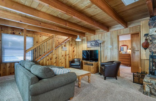 Moonridge House | Sunshine Cabin