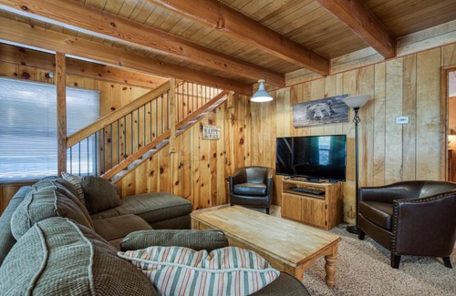 Moonridge House | Sunshine Cabin