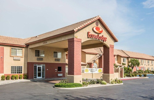 Fontana Hotel | SureStay Hotel by Best Western Fontana