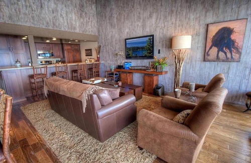 South Lake Tahoe House | Swimsuit Required by Lake Tahoe Accommodations