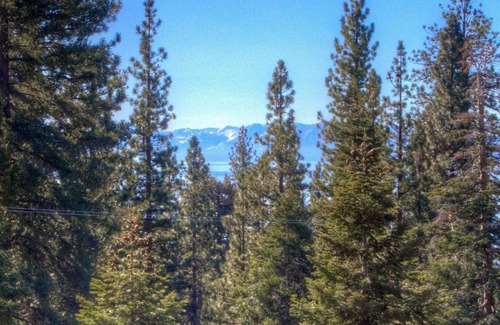 Kings Beach House | The Bass Chalet by Lake Tahoe Accommodations