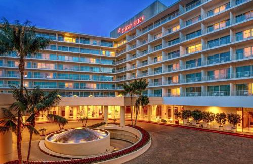 Beverly Hills Hotel | The Beverly Hilton