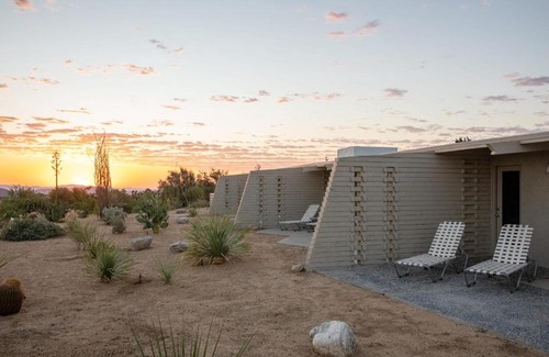 Joshua Tree House | The Bungalows by Homestead Modern ADA Studio