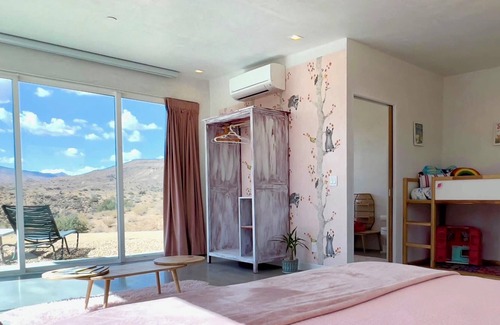 Pioneertown House | The Dollhouse - SPA, Amazing Views