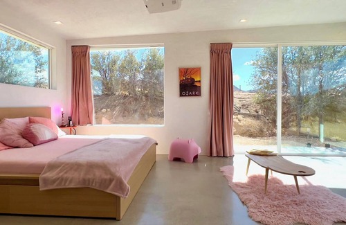 Pioneertown House | The Dollhouse - SPA, Amazing Views