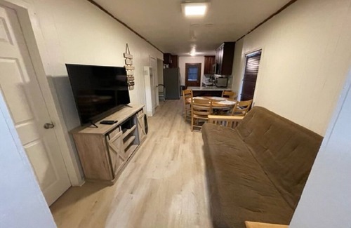 Big Bear City Cabin | The landing cottage is a cozy cabin close to Ski Resorts & Shops. Relax & Enjoy!