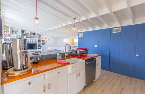 Lantern District House | The Lantern House, Walk to Harbor, Great Outdoors