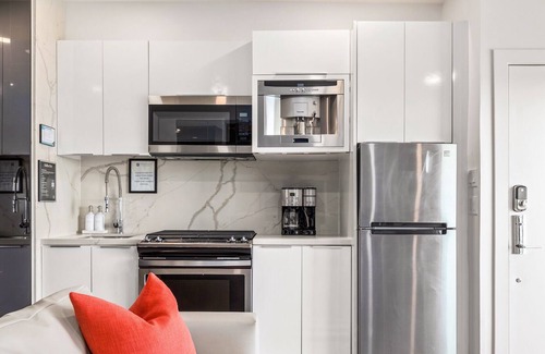 Eastern Malibu Condo | The Malibu 5 - Buyout - 5 Beachfront units w pvt balcony, parking, beach access