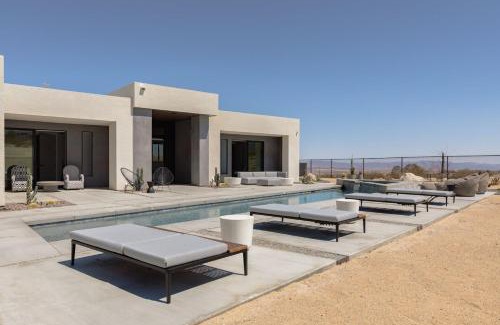 Indian Cove House | The Maya by Fieldtrip Modern Desert Estate With Resort-Style Pool