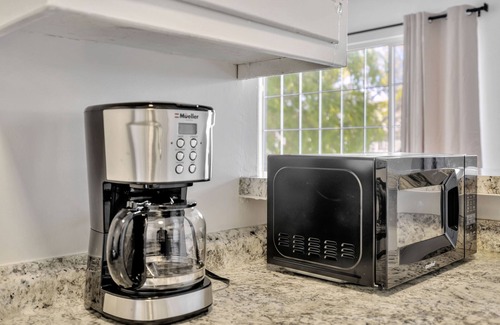 Hollywood Apartment | The Wilcox #5