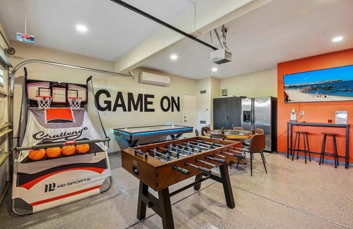 Rancho Santana House | TheHamptons:Pickleball,Massive pool&slide Game RM