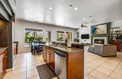 Rancho Santana House | This house is a 5 bedroom(s), 4 bathrooms, located in Indio, CA.