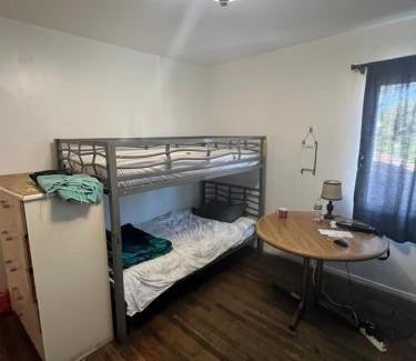 North Hollywood Hostel | Timen House