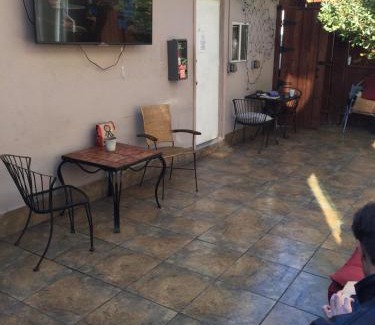North Hollywood Hostel | Timen House