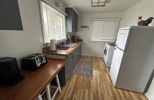 Twin Peaks Cabin | Tranquil cabin with WiFi in Twin Peaks