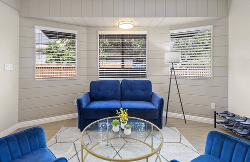 Pacific - Edison House | Traveler’s Dream