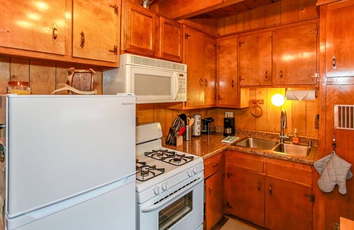 Sugarloaf House | Twin Bear - Close to Hiking, Fireplace, Deck, Barbecue