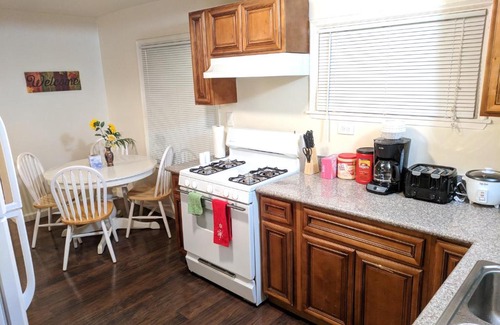 Vallejo House | Two-Bedroom House near Napa, Six Flags & Freeway