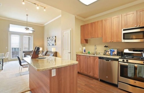 Loma Linda Apartment | Upscale 1BR | Perfect for Business | Free WiFi & Kitchen | San Jose by GLS