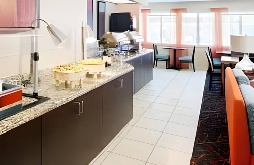 Irvine Industrial Complex-East Hotel | 65 m² Hotel ∙ 127 guests