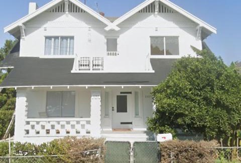 Wilshire Hostel | USC Olympic Pico House