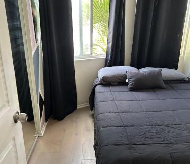 Van Nuys Hostel | Van Nuys Vibe